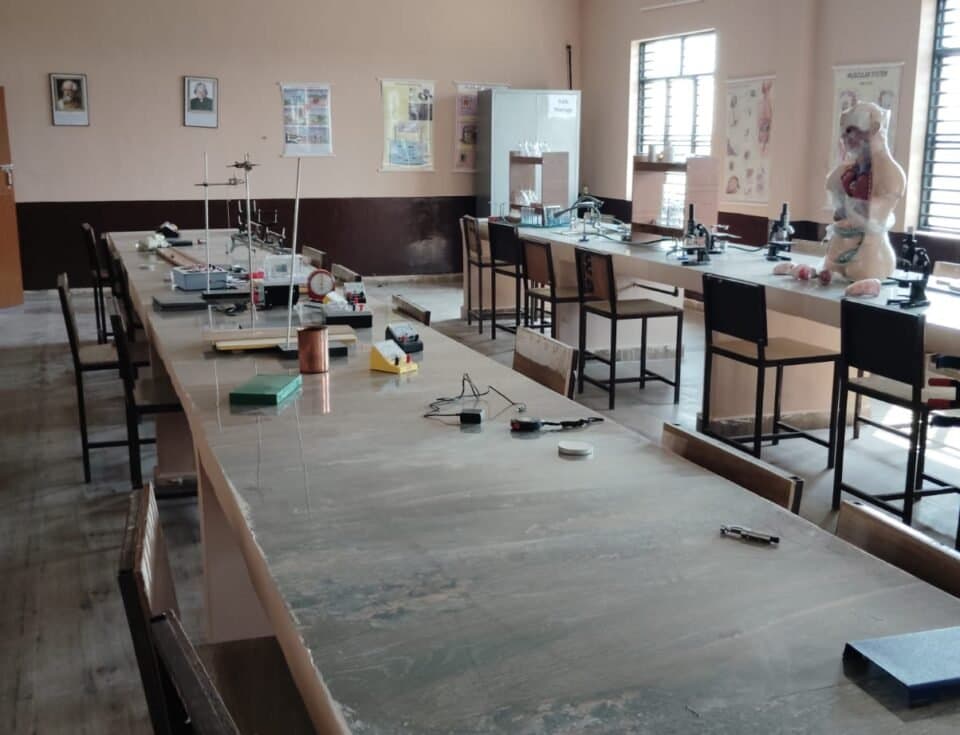 Composite science laboratory at SPS Global School