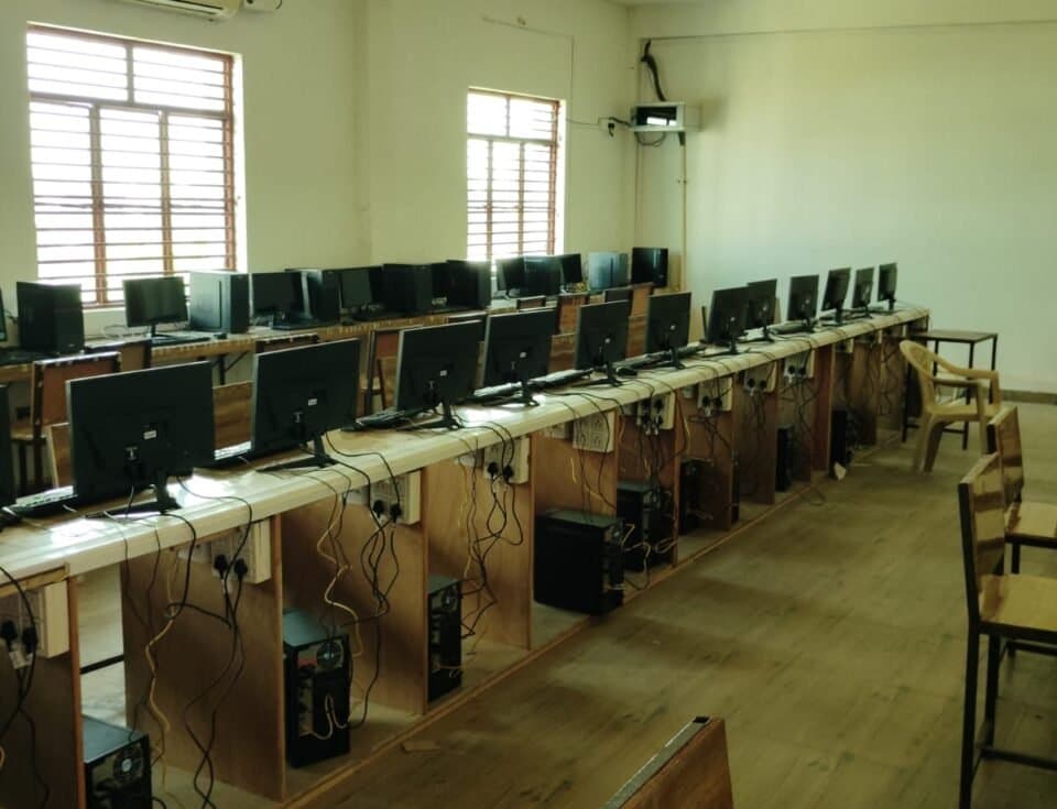 High-tech computer lab at SPS Global School